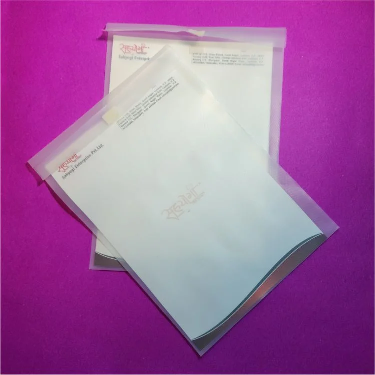 Premium Envelopes and Covers Velcro Transparent, 10″x13.5" - Image 2